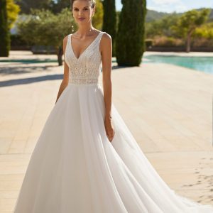 VDO NOVIA ADRIANA ALIER MOD: SIRO